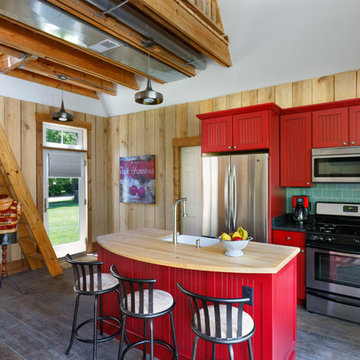Harbor Poolhouse