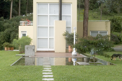 Patio - patio idea in Miami