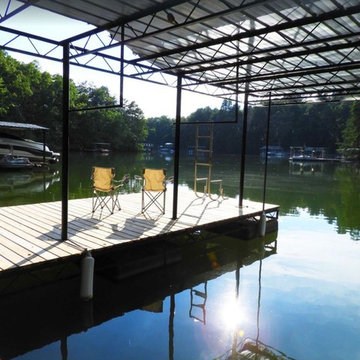 Mercedes Dr - Lake House