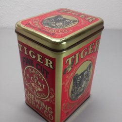 lata de tabaco Tiger. Reproducci&oacute;n a&ntilde;os 80 - Decorative Boxes