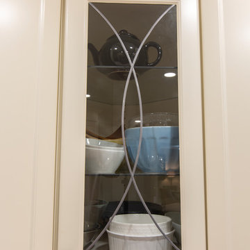 Midtown Transitional Antique White