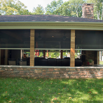 Outdoor Living Space with Motorized Screens