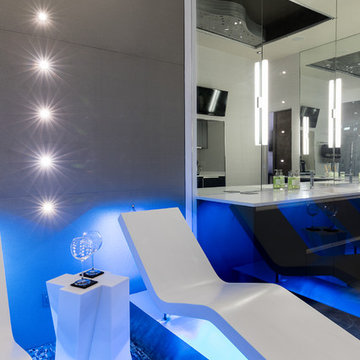 Contemporary Master Bath