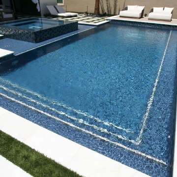 Custom Straight Edge Pool and Wet Edge Spa in Delray Beach, Florida