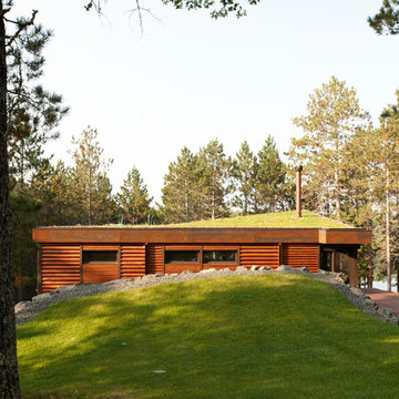 FAMILIAR CABIN