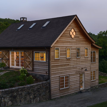 Entertainment Barn