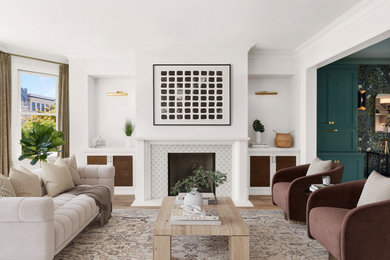 Example of a transitional living room design in San Francisco