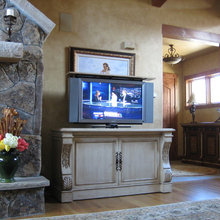 Cb Hidden Tv