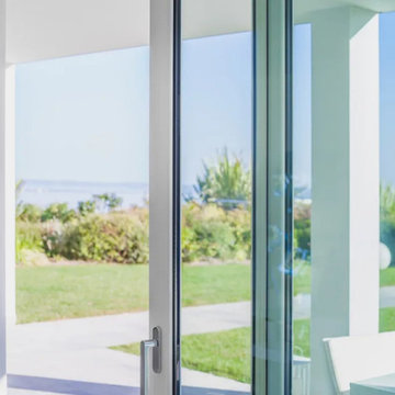 Sliding safety patio door