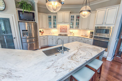 Kitchen - kitchen idea in Other