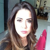 Kenia Perrys foto