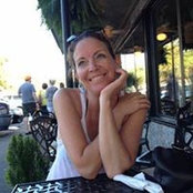 Catherine Hoke's photo