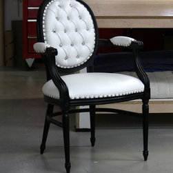 Custom Chairs - Armchairs And Accent Chairs