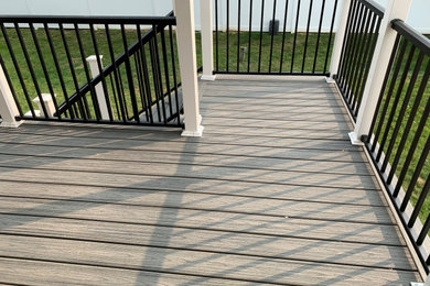 Resurfaced old deck with Trex transcends Island Mist Color