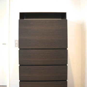 Kommode mit Auszügen