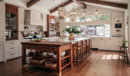 Designer’s Kitchen Embraces Her Historic Home’s Past