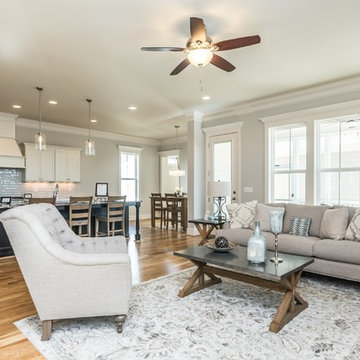 The Charleston in 5401 North