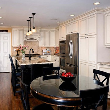 A Kitchen Where the Family Hangs Out