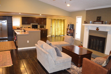 Elegant home design photo in DC Metro