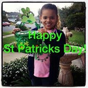 Julie Saunders's photo