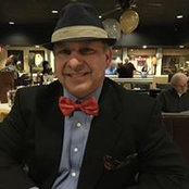Robert Martinez's photo