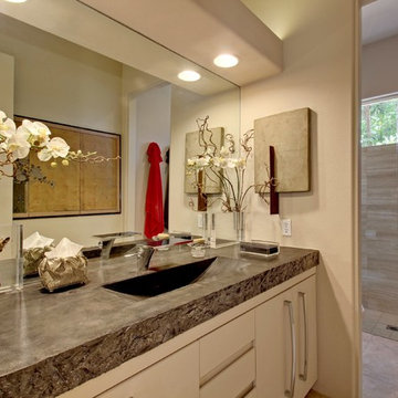 Silver circle, Rancho Mirage