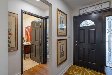 Inspiration for a timeless entryway remodel in Atlanta