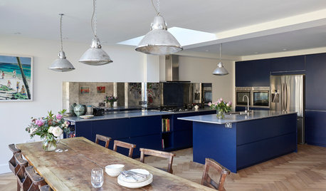 What Goes With Indigo Blue?