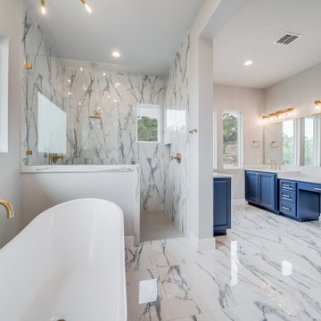 Modern: 4,950 ft², 4 BR/4 BA/2 ST