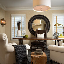 Guest bedroom decor