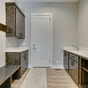 Poplar - 2029 SF