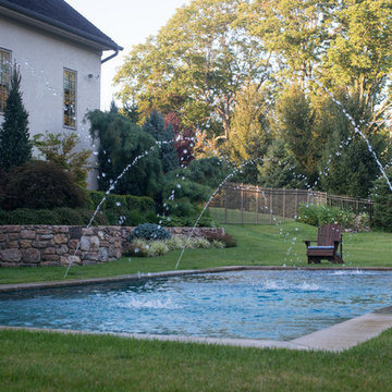 Geometric Pool in Lawn Design