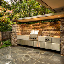 Outdoor kitchen