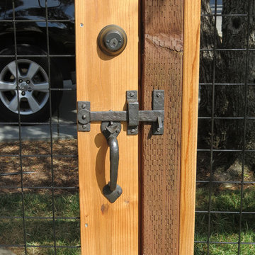 Wooden Gate Drop Bar & Handle