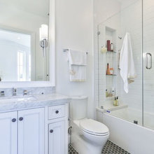 Ashleigh’s Bathroom