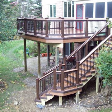 TREX TRANSCENDS TIKI TORCH DECK in Novi