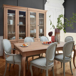 Salle &agrave; Manger M&eacute;daillon // M&eacute;daillon Dining Room - Dining Sets