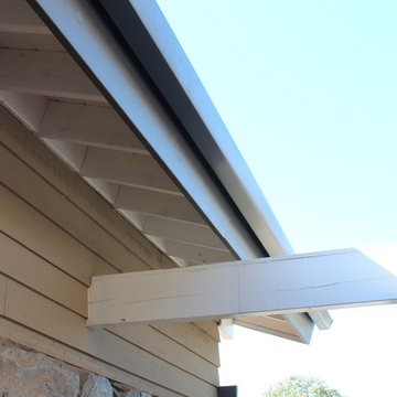 MidCentury Home In Orange County California, Angle Faced Gutters Box/Smooth Down