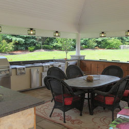 Mark Tanner Pavilion - Outdoor Structures