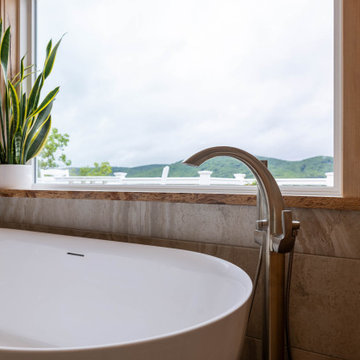 Woodwork master bathroom