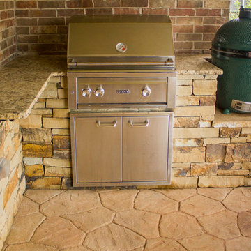 Small, But Striking Outdoor Kitchen Area