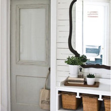 shiplap/beams/brick walls