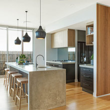 outdoor kitchen