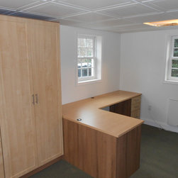 Home Offices - Desks And Hutches