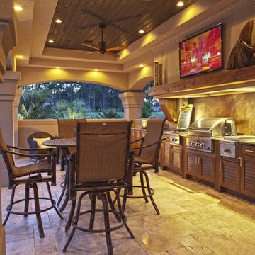 Pools & Outdoor Living