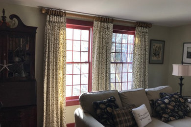 Living room - traditional living room idea in Boston