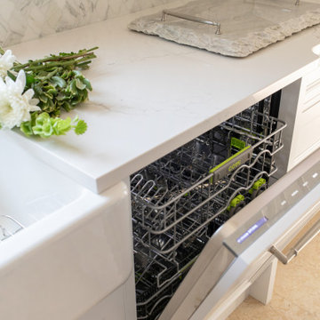 Kitchen Makeover by Geneva Cabinet