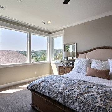The Master Suite - The Deerhaven in Camas, Wa