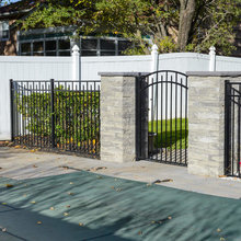 Iron gate
