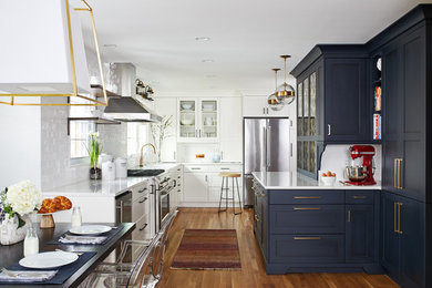 Transitional kitchen photo in DC Metro